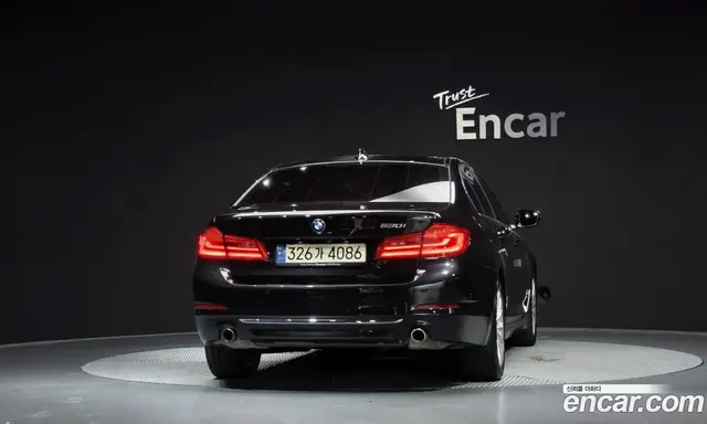 BMW 5 серия 2019 2.0 автомат (гидро), миниатюра 4 BMW 5 серия 2019 2.0 автомат (гидро), миниатюра 4