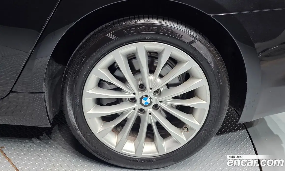 BMW 5 серия 2019 2.0 автомат (гидро), фото 7 BMW 5 серия 2019 2.0 автомат (гидро), фото 7