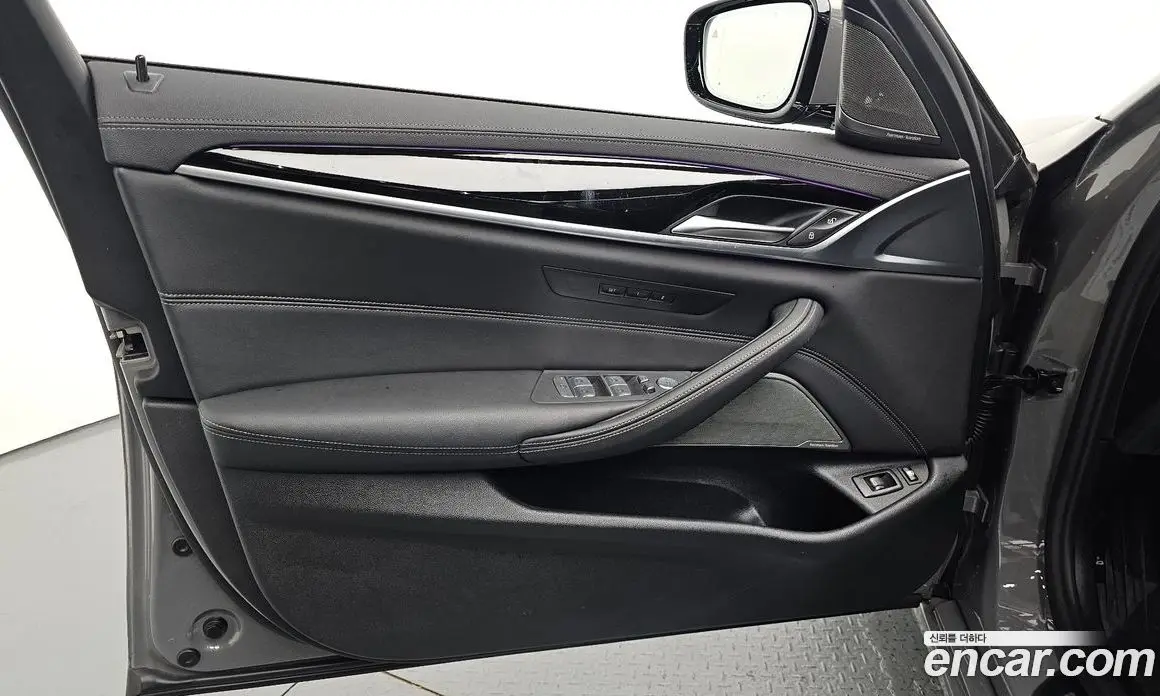 BMW 5 серия 2021 2.0 автомат (гидро), фото 14