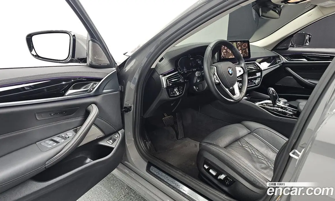 BMW 5 серия 2021 2.0 автомат (гидро), фото 17