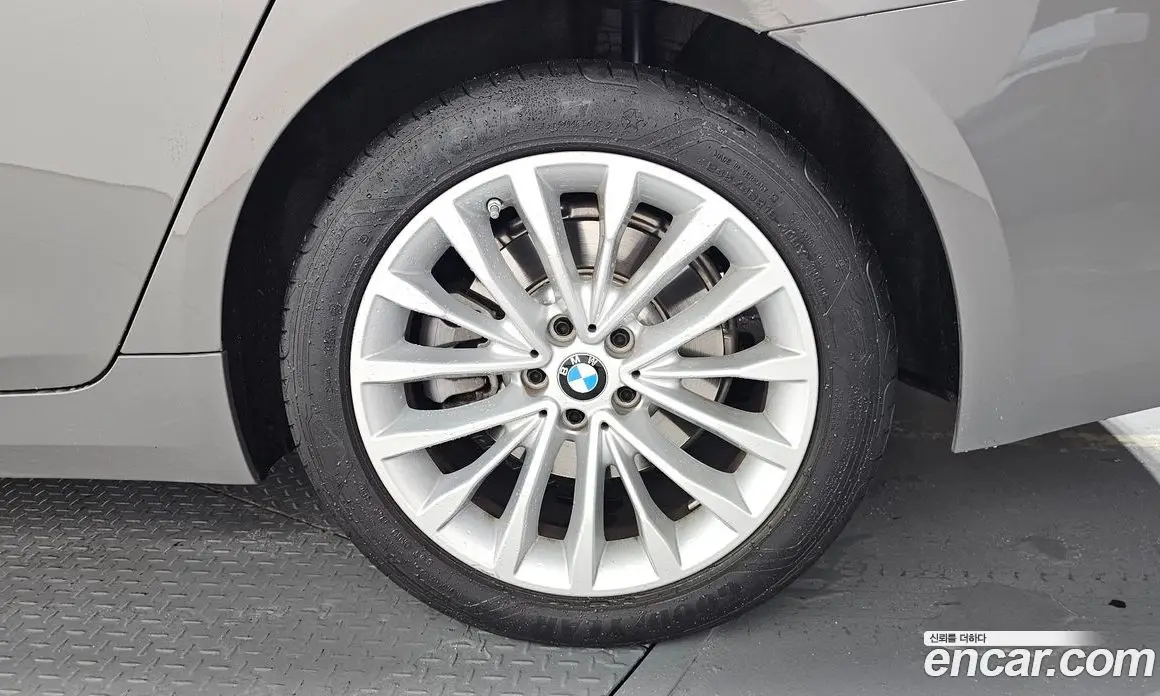 BMW 5 серия 2021 2.0 автомат (гидро), фото 7