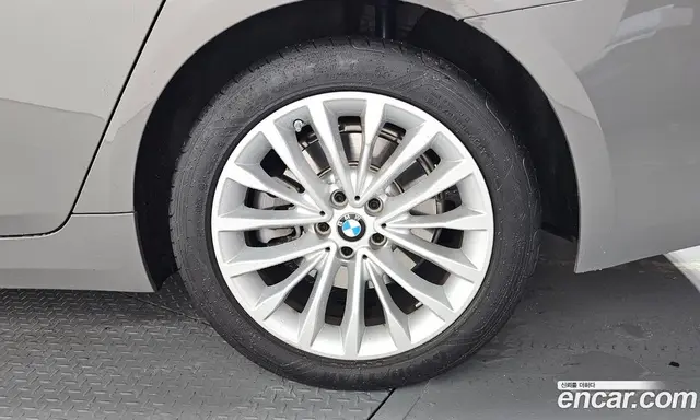 BMW 5 серия 2021 2.0 автомат (гидро), миниатюра 7