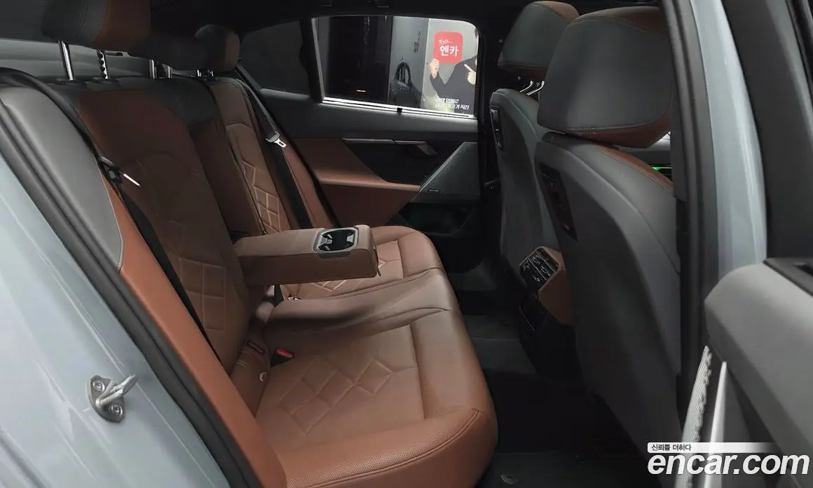 BMW 5 серия 2023 2.0 автомат (гидро), фото 17 BMW 5 серия 2023 2.0 автомат (гидро), фото 17