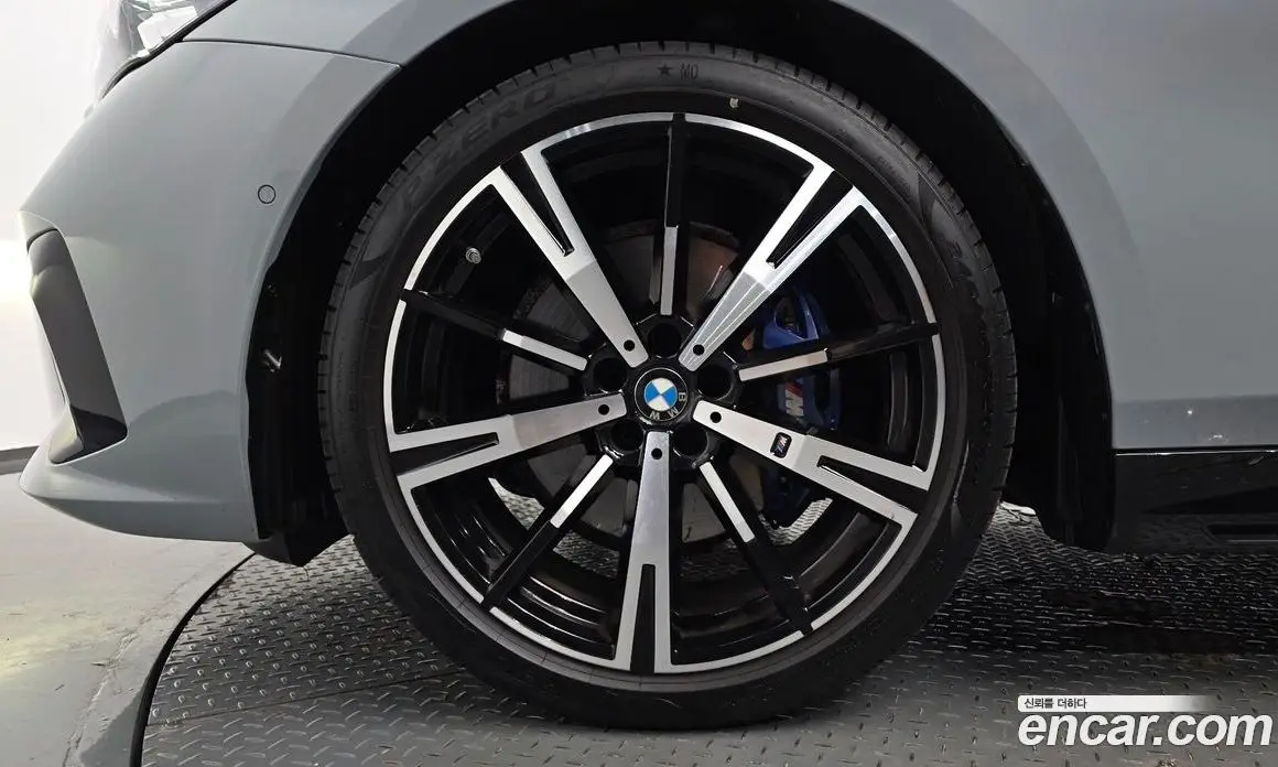 BMW 5 серия 2023 2.0 автомат (гидро), фото 4 BMW 5 серия 2023 2.0 автомат (гидро), фото 4