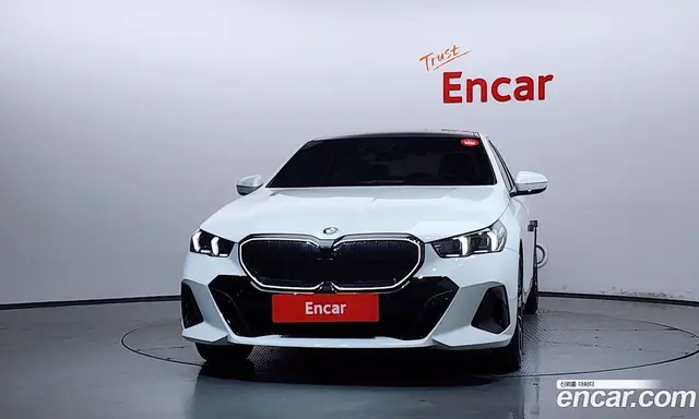 BMW 5 серия 2024 2.0 автомат (гидро), миниатюра 3 BMW 5 серия 2024 2.0 автомат (гидро), миниатюра 3
