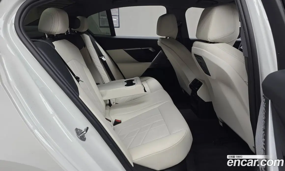 BMW 5 серия 2024 2.0 автомат (гидро), фото 15 BMW 5 серия 2024 2.0 автомат (гидро), фото 15