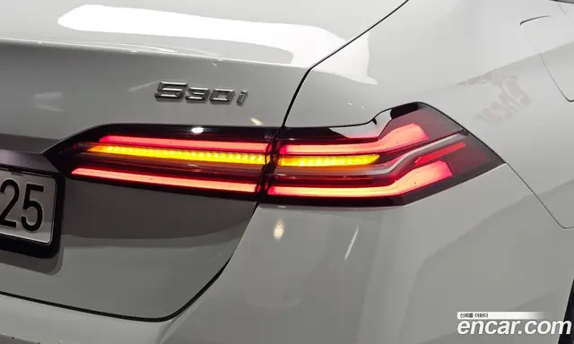 BMW 5 серия 2024 2.0 автомат (гидро), миниатюра 9 BMW 5 серия 2024 2.0 автомат (гидро), миниатюра 9