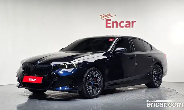 BMW 5 серия, 2024, 7 255 км