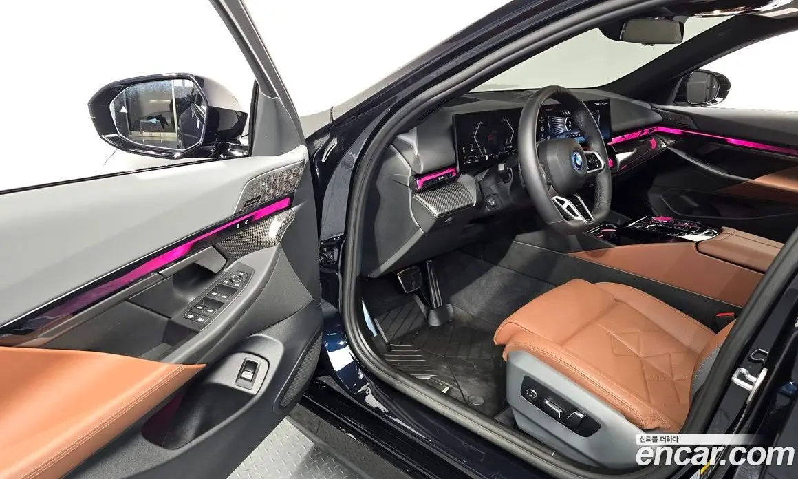 BMW 5 серия 2024 2.0 автомат (гидро), фото 13 BMW 5 серия 2024 2.0 автомат (гидро), фото 13