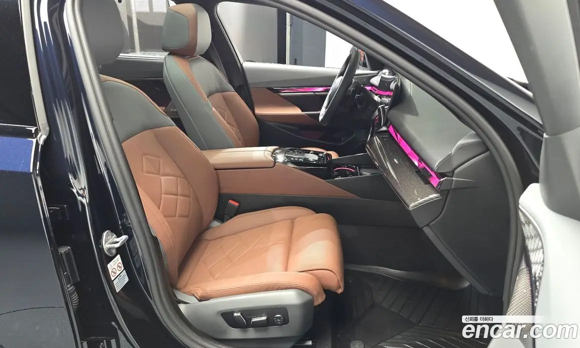 BMW 5 серия 2024 2.0 автомат (гидро), фото 16 BMW 5 серия 2024 2.0 автомат (гидро), фото 16