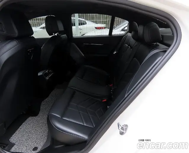 BMW 5 серия 2024 2.0 автомат (гидро), миниатюра 12