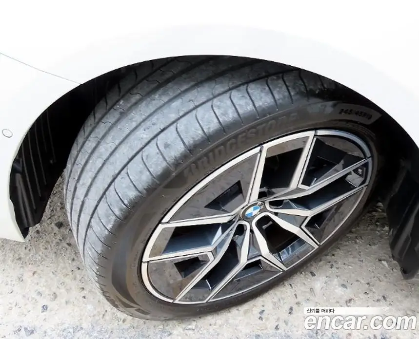 BMW 5 серия 2024 2.0 автомат (гидро), фото 5