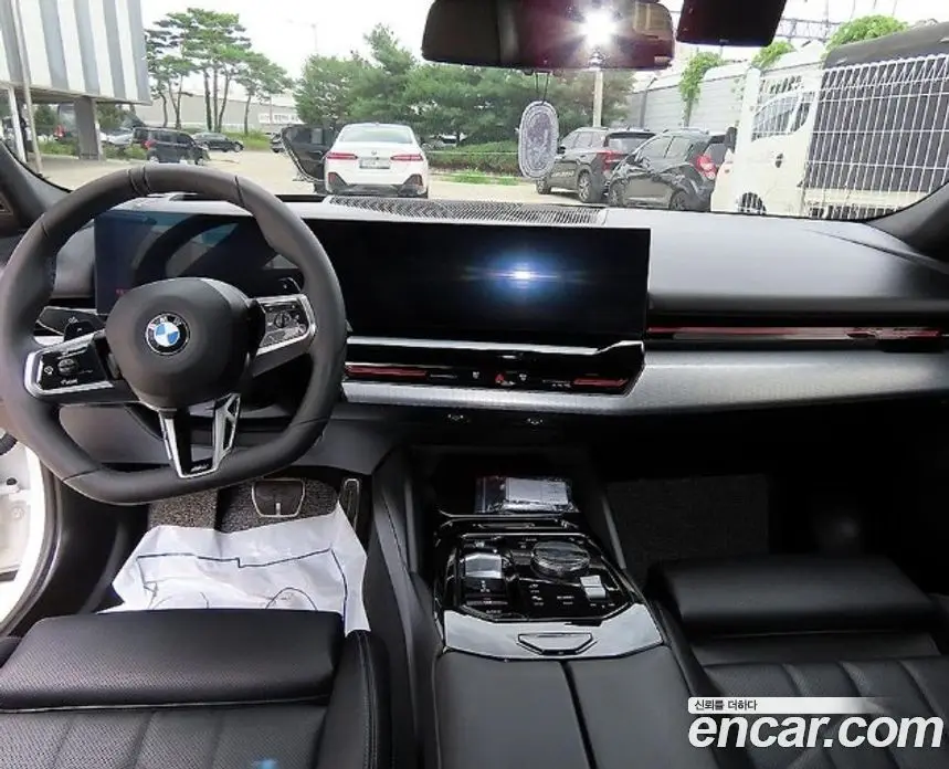 BMW 5 серия 2024 2.0 автомат (гидро), фото 9