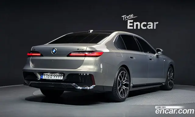 BMW 7 серия 2024 3.0 автомат (гидро), миниатюра 2