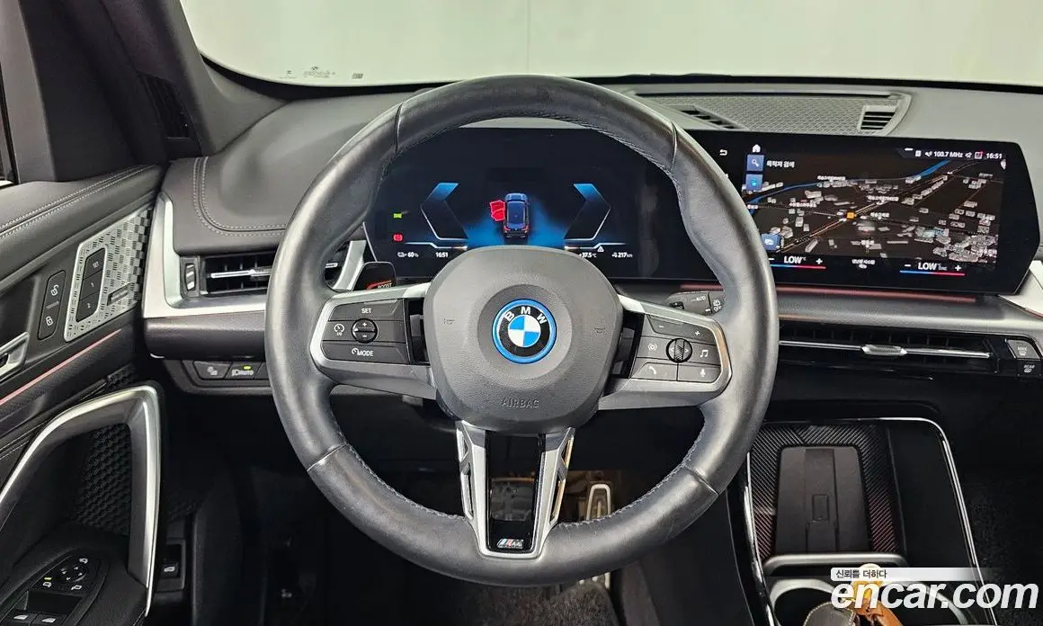 BMW iX1 2023 0.2 автомат (гидро), фото 19