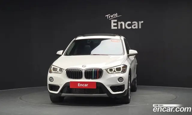 BMW X1 2018 2.0 автомат (гидро), миниатюра 2