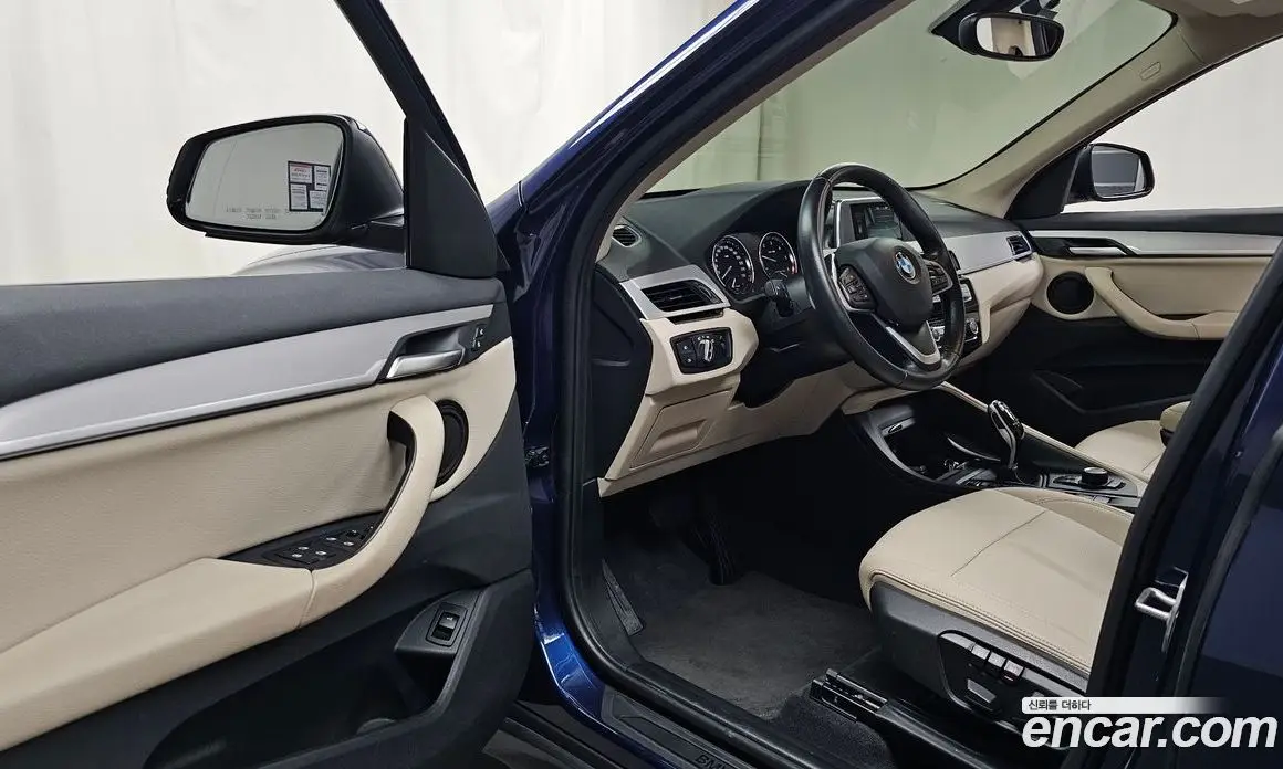 BMW X1 2020 2.0 автомат (гидро), фото 12
