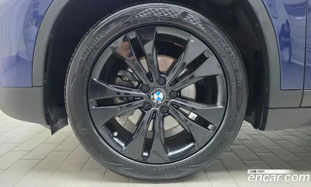 BMW X1 2020 2.0 автомат (гидро), миниатюра 4