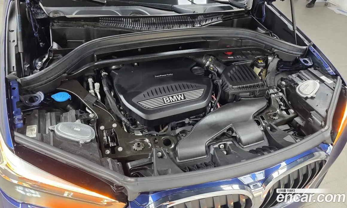 BMW X1 2020 2.0 автомат (гидро), фото 5