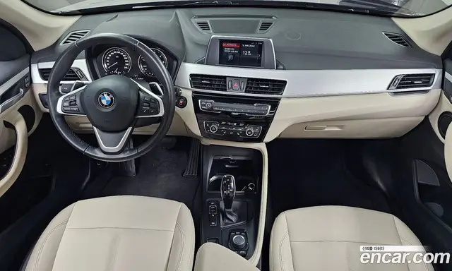 BMW X1 2020 2.0 автомат (гидро), миниатюра 9