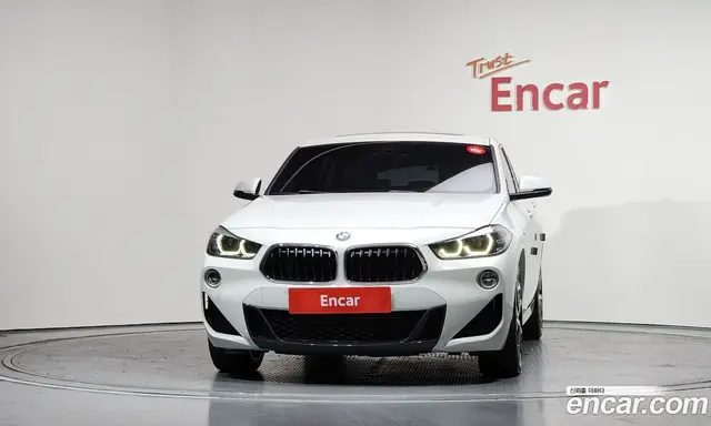 BMW X2 2020 2.0 автомат (гидро), миниатюра 3