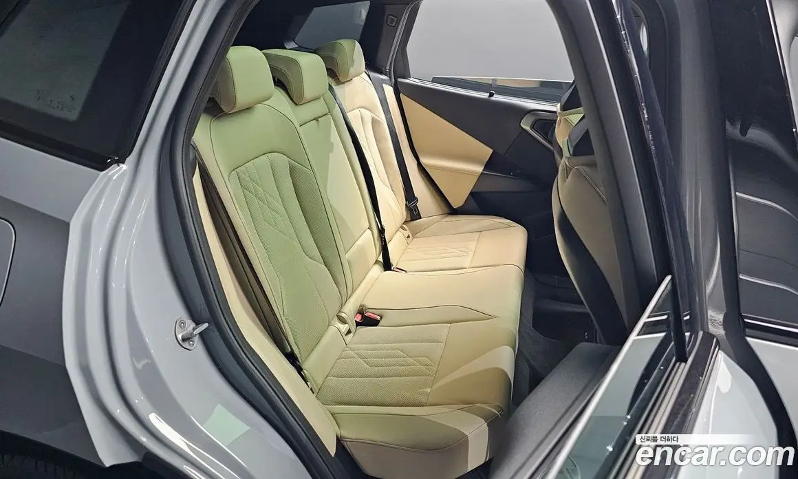 BMW X3 2025 2.0 автомат (гидро), фото 17 BMW X3 2025 2.0 автомат (гидро), фото 17