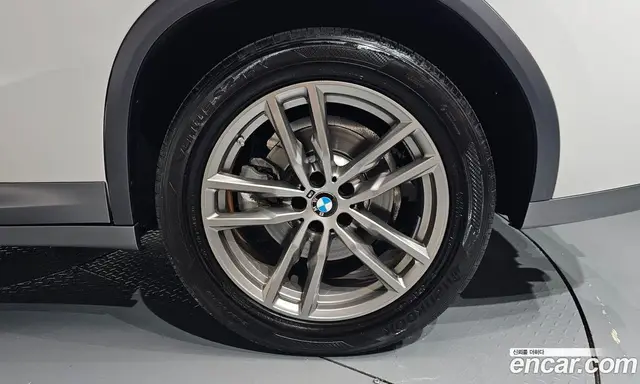 BMW X4 2020 2.0 автомат (гидро), миниатюра 7