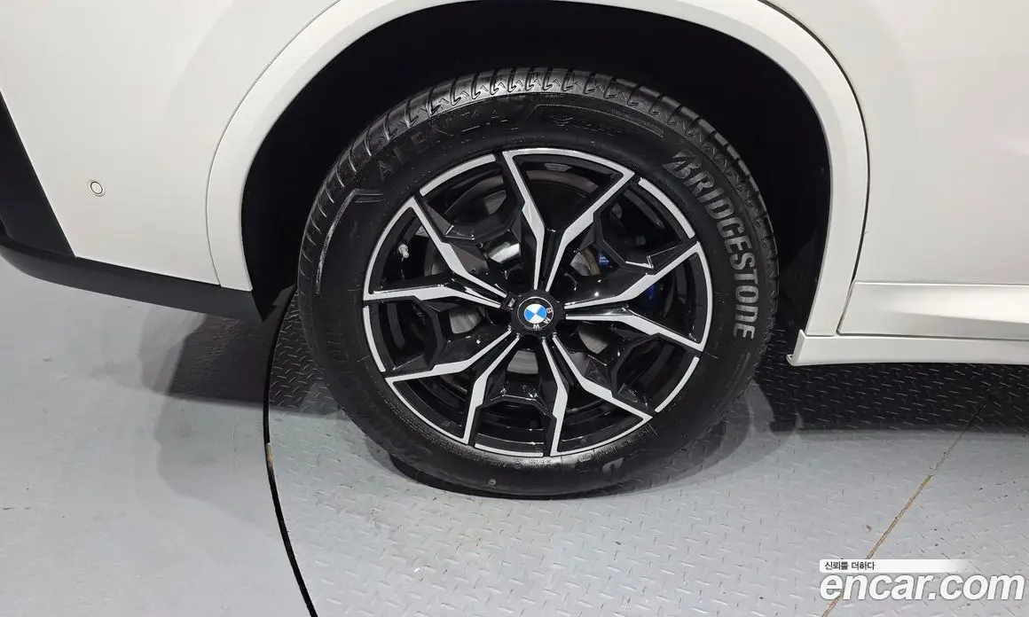BMW X4 2022 2.0 автомат (гидро), фото 5 BMW X4 2022 2.0 автомат (гидро), фото 5