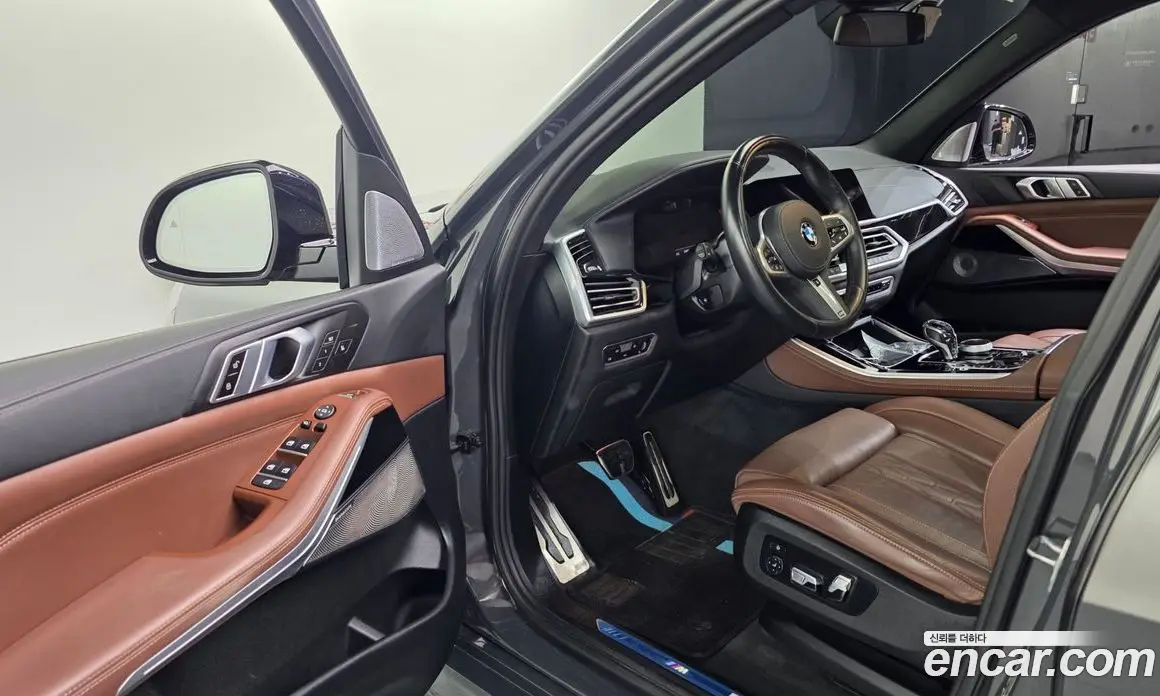 BMW X5 2023 3.0 автомат (гидро), фото 13
