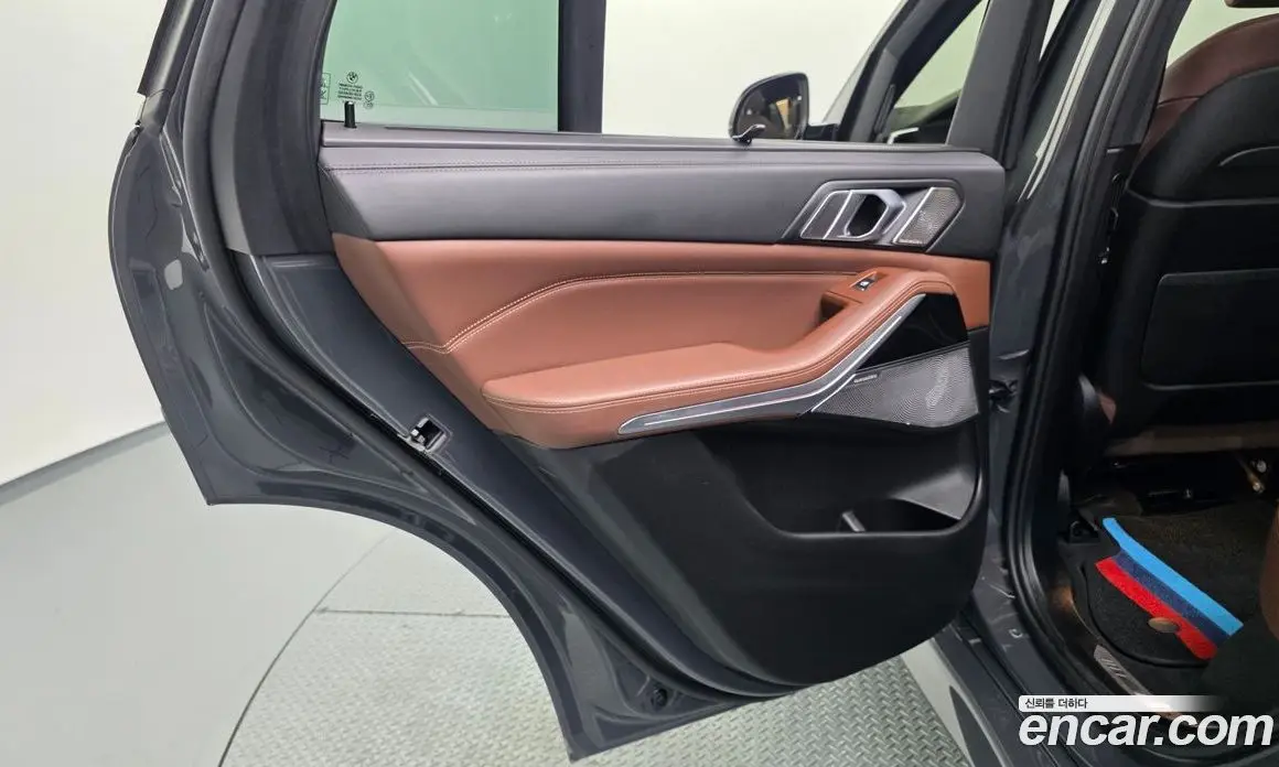 BMW X5 2023 3.0 автомат (гидро), фото 15
