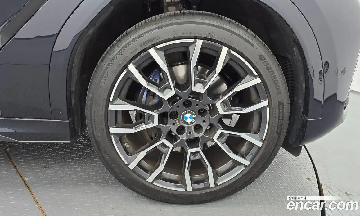 BMW X6 2023 3.0 автомат (гидро), фото 5 BMW X6 2023 3.0 автомат (гидро), фото 5