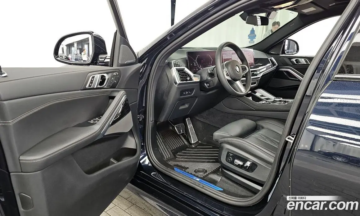 BMW X6 2024 3.0 автомат (гидро), фото 13