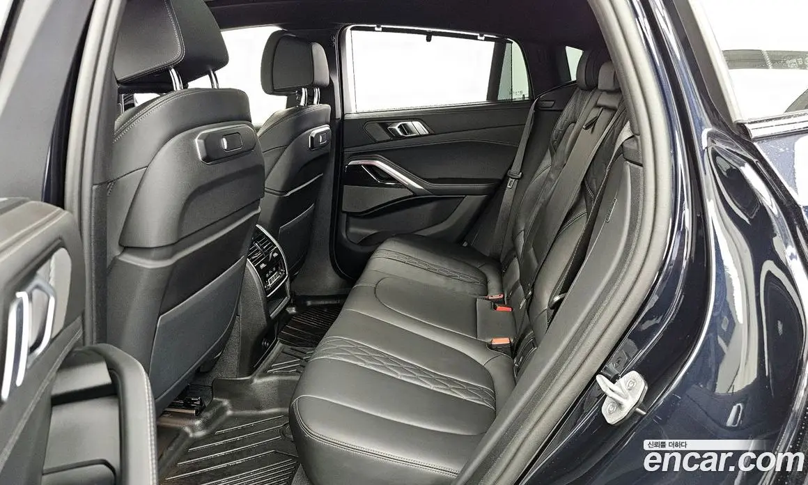 BMW X6 2024 3.0 автомат (гидро), фото 16