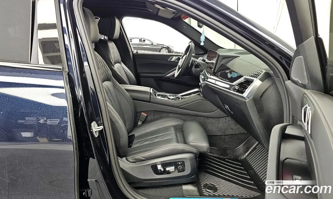 BMW X6 2024 3.0 автомат (гидро), фото 17