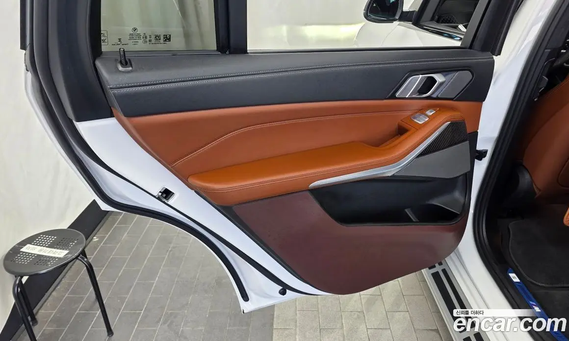 BMW X7 2025 3.0 автомат (гидро), фото 15