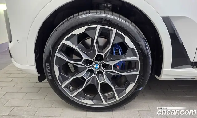 BMW X7 2025 3.0 автомат (гидро), миниатюра 5