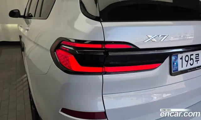 BMW X7 2025 3.0 автомат (гидро), миниатюра 9