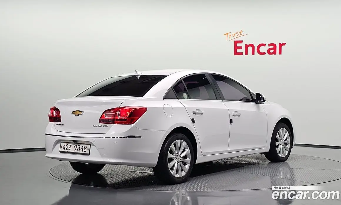 Chevrolet Cruze 2016 1.8 автомат (гидро), фото 1 Chevrolet Cruze 2016 1.8 автомат (гидро), фото 1