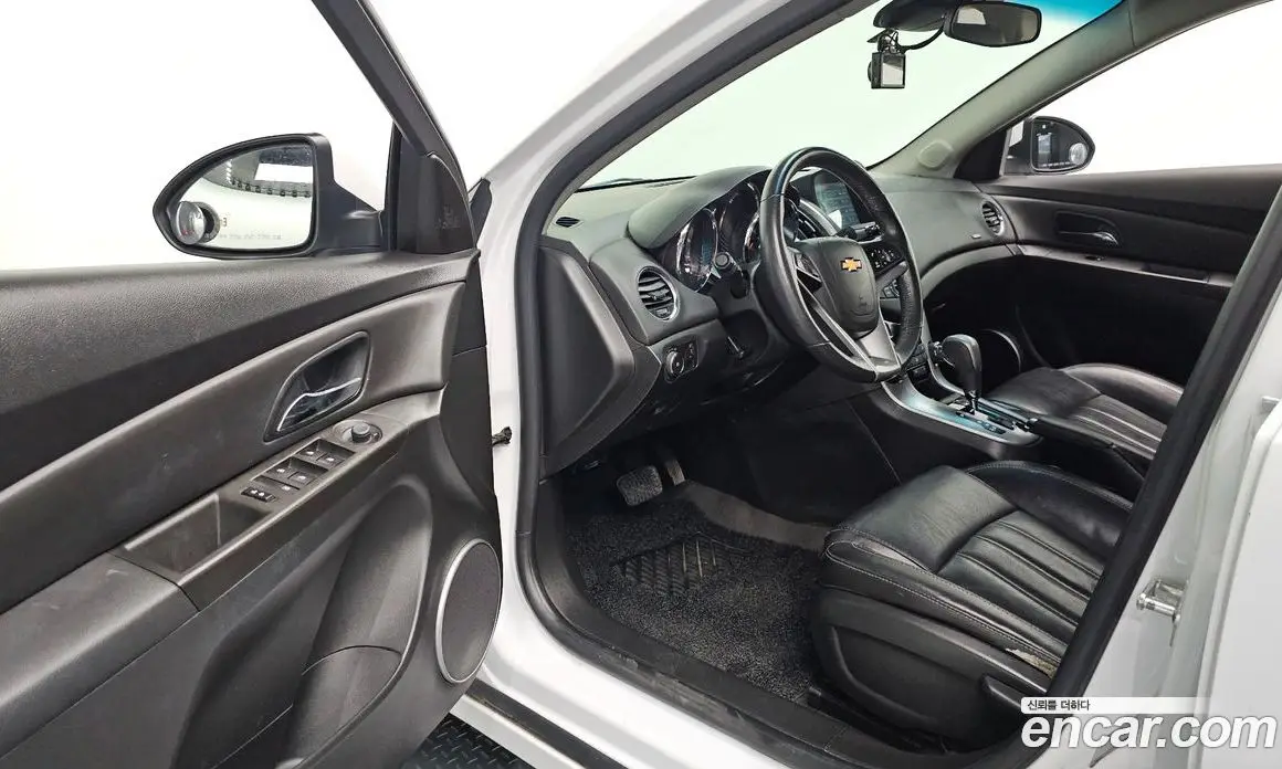 Chevrolet Cruze 2016 1.8 автомат (гидро), фото 12 Chevrolet Cruze 2016 1.8 автомат (гидро), фото 12