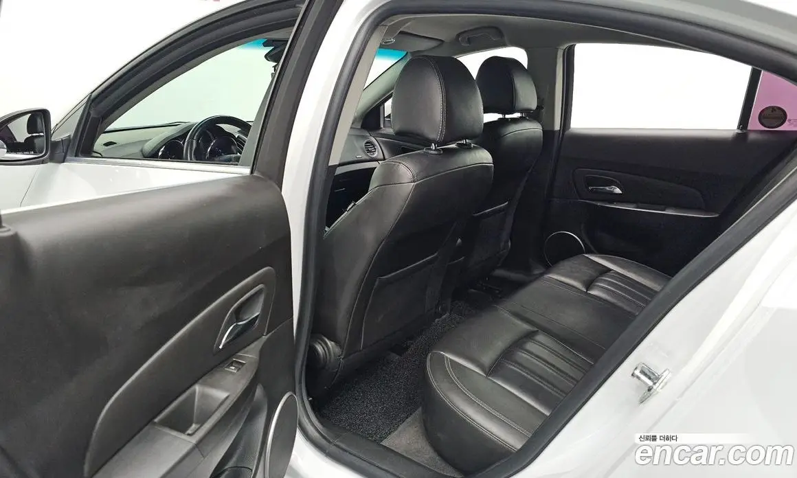 Chevrolet Cruze 2016 1.8 автомат (гидро), фото 17 Chevrolet Cruze 2016 1.8 автомат (гидро), фото 17