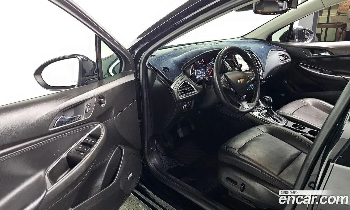 Chevrolet Cruze 2017 1.4 автомат (гидро), фото 13 Chevrolet Cruze 2017 1.4 автомат (гидро), фото 13