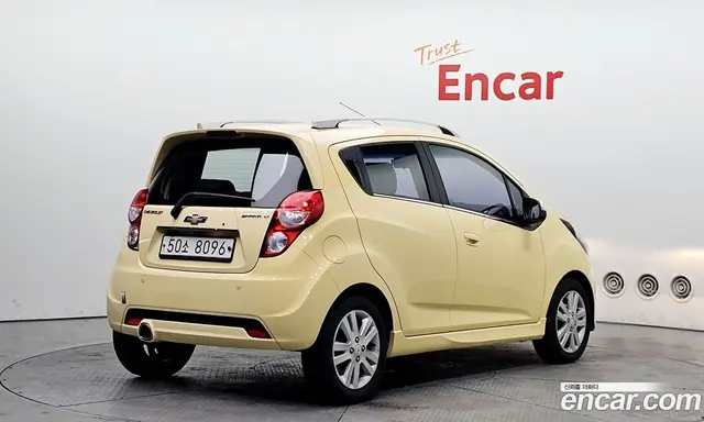 Chevrolet Spark 2013 1.0 автомат (гидро), миниатюра 2