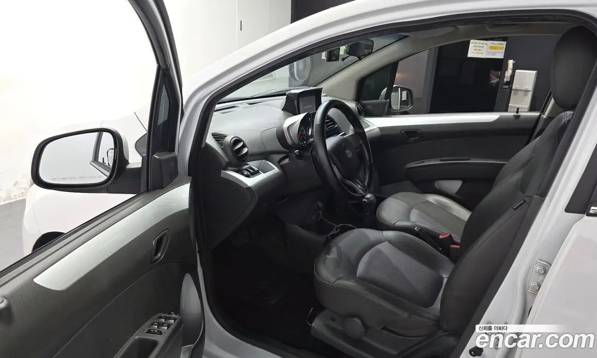 Chevrolet Spark 2013 1.0 автомат (гидро), фото 13