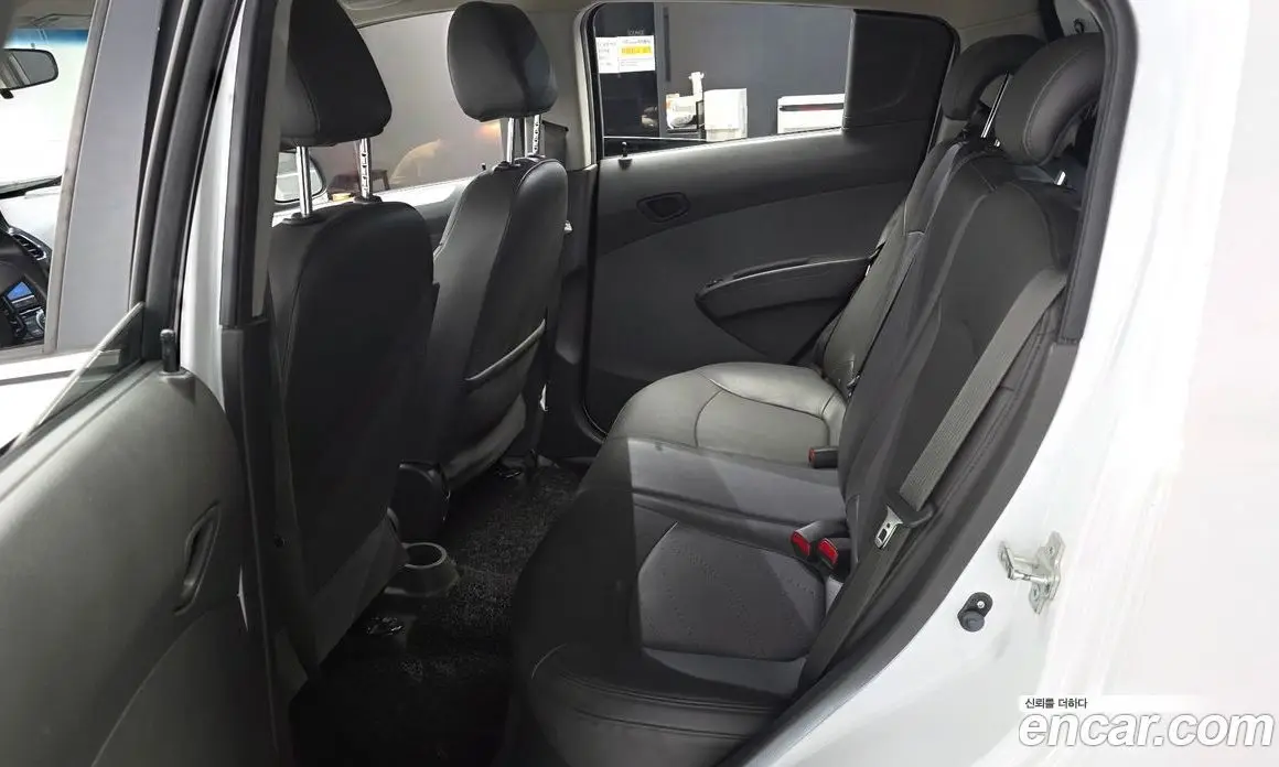 Chevrolet Spark 2013 1.0 автомат (гидро), фото 16