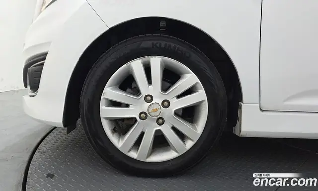 Chevrolet Spark 2013 1.0 автомат (гидро), миниатюра 5