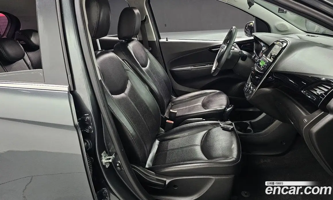 Chevrolet Spark 2016 1.0 автомат (гидро), фото 16