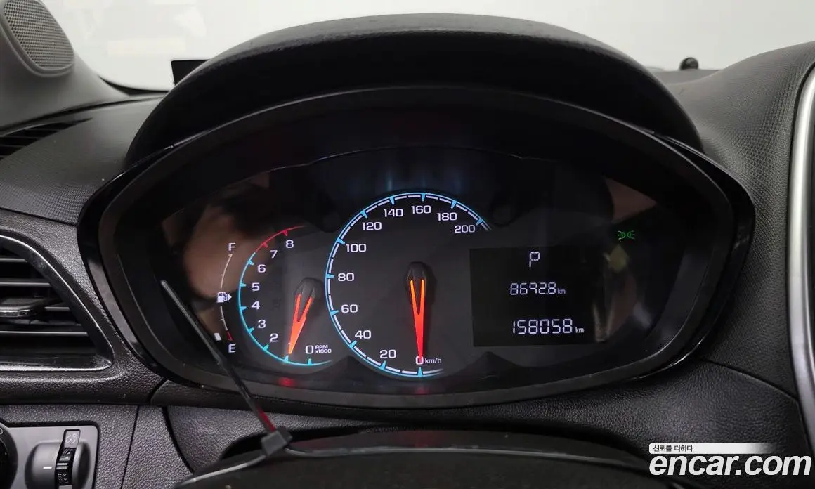 Chevrolet Spark 2017 1.0 автомат (гидро), фото 11
