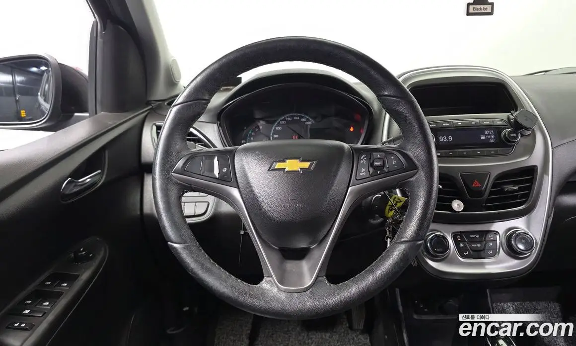 Chevrolet Spark 2017 1.0 автомат (гидро), фото 19