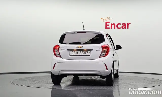 Chevrolet Spark 2017 1.0 автомат (гидро), миниатюра 3