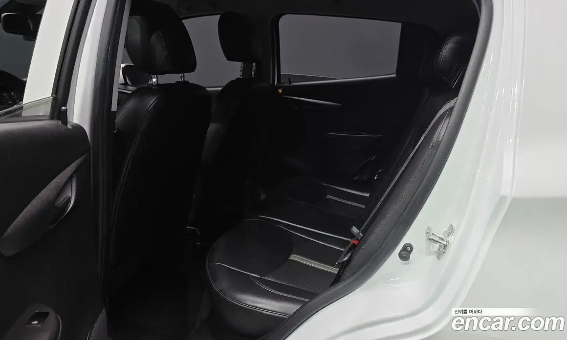 Chevrolet Spark 2021 1.0 автомат (гидро), фото 16